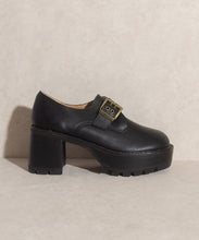 Load image into Gallery viewer, Hunter - Buckled Platform Loafers
