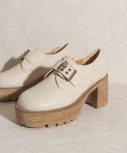 Load image into Gallery viewer, Hunter - Buckled Platform Loafers
