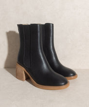 Load image into Gallery viewer, Olivia - Chelsea Heel Boots
