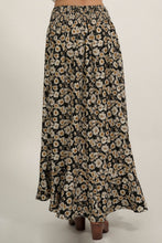 Load image into Gallery viewer, Get Away Floral Skirt
