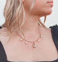 Load image into Gallery viewer, Beach Babe Necklace
